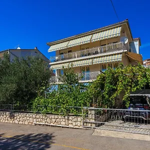 Antonio , Crikvenica Horvátország