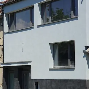 Small Denisa Business Apartamento